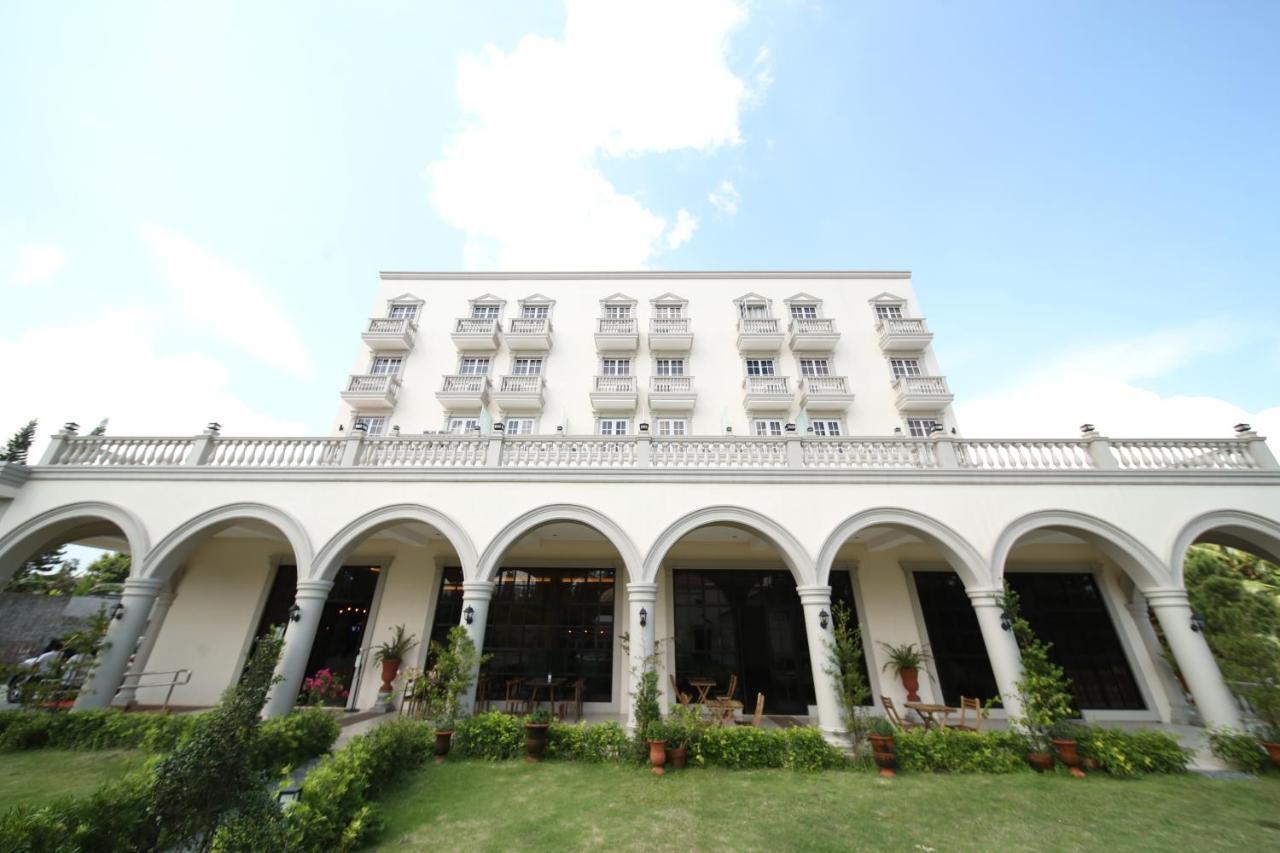 Via Appia Tagaytay Hotel Tagaytay City Buitenkant foto