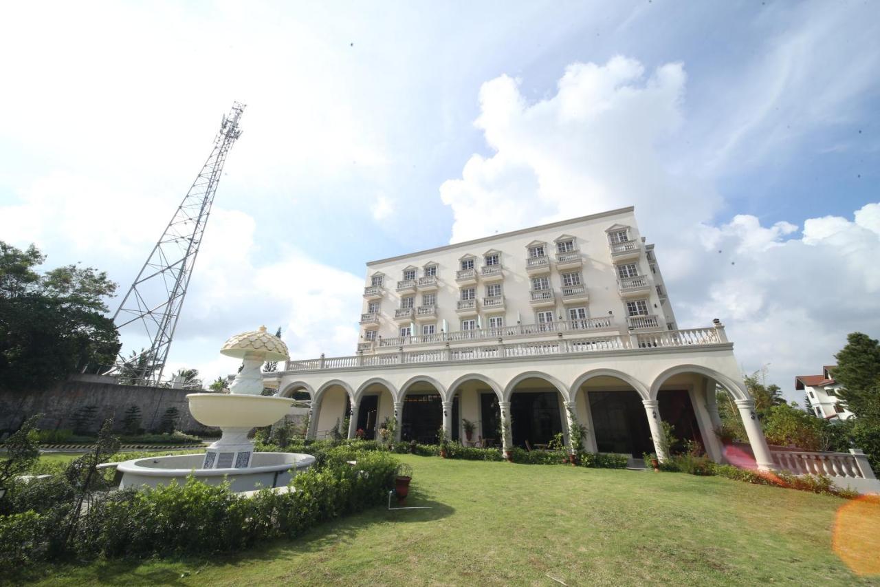 Via Appia Tagaytay Hotel Tagaytay City Buitenkant foto