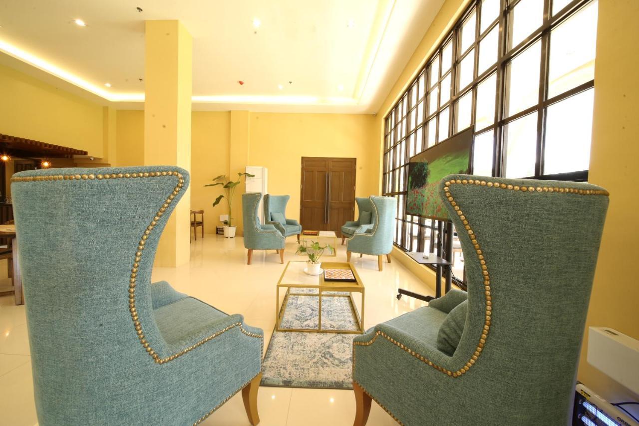 Via Appia Tagaytay Hotel Tagaytay City Buitenkant foto